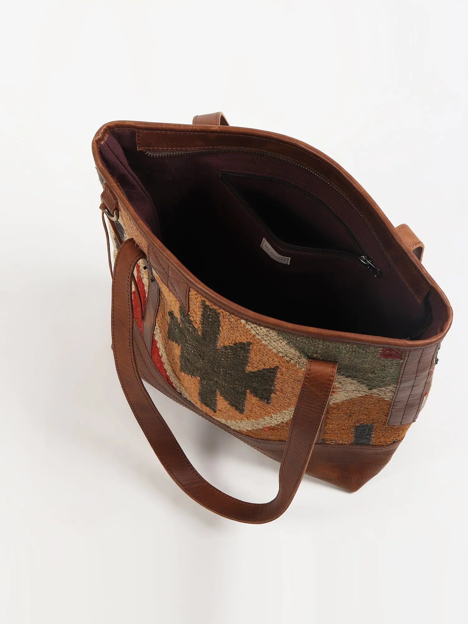 ANEUR - KILIM & LEATHER HAND BAG
