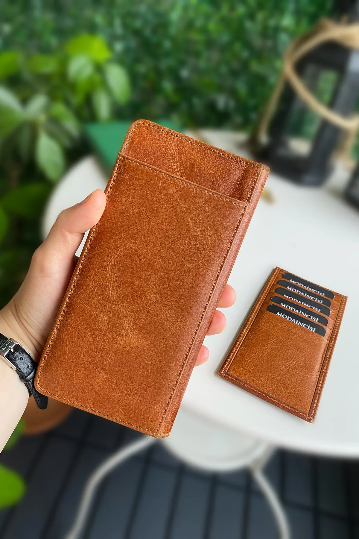 Boston - Genuine Leather Wallet with Phone Socket and Kangaroo Compartment