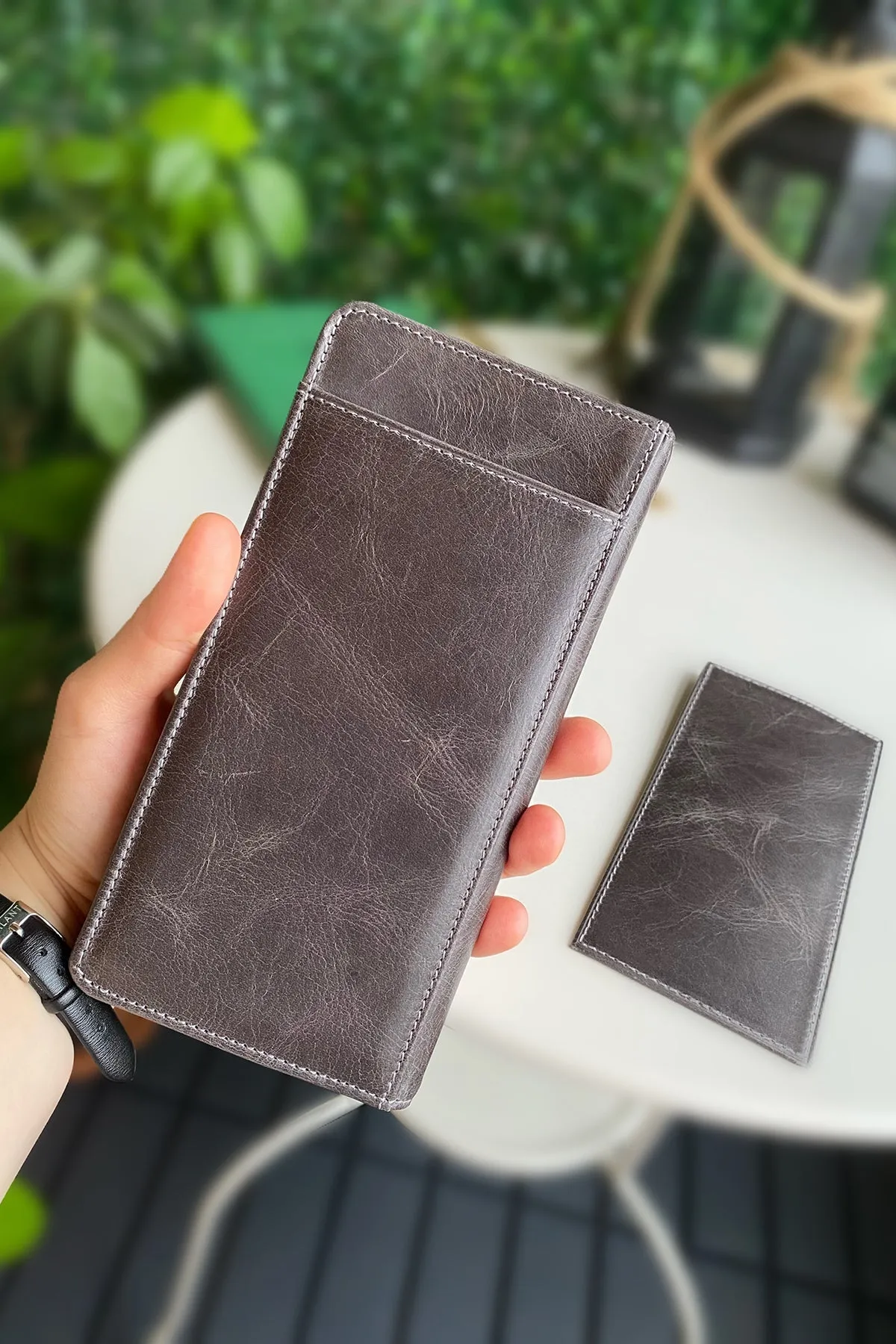 Boston - Genuine Leather Wallet with Phone Socket and Kangaroo Compartment