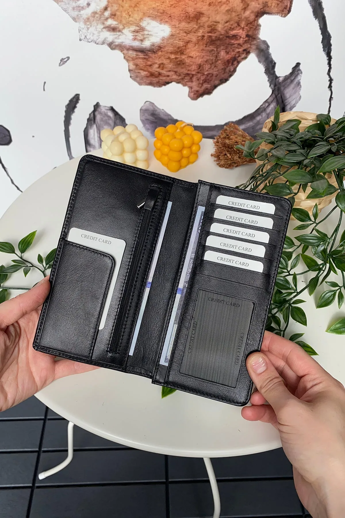 Boston - Genuine Leather Wallet with Phone Socket and Kangaroo Compartment