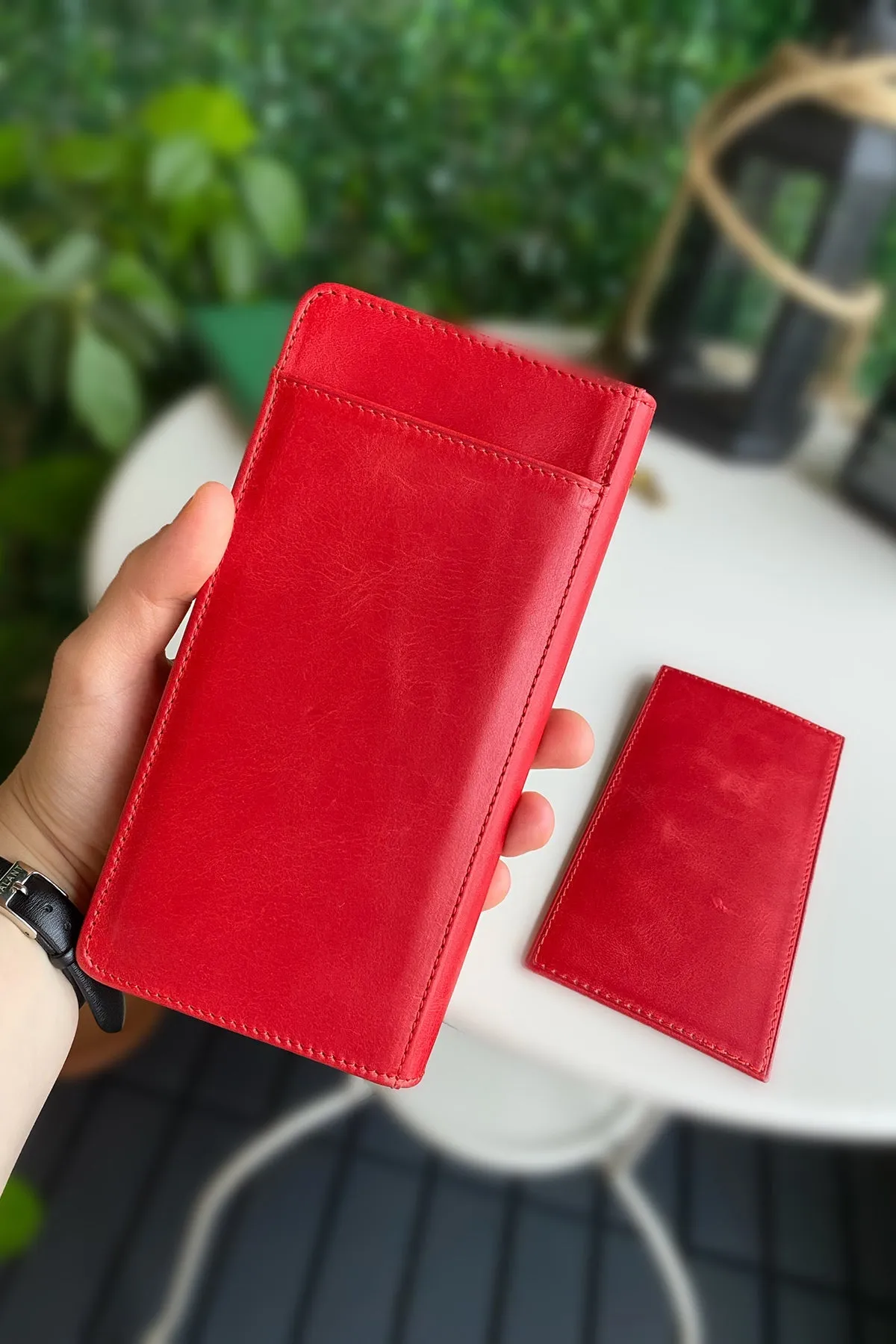 Boston - Genuine Leather Wallet with Phone Socket and Kangaroo Compartment