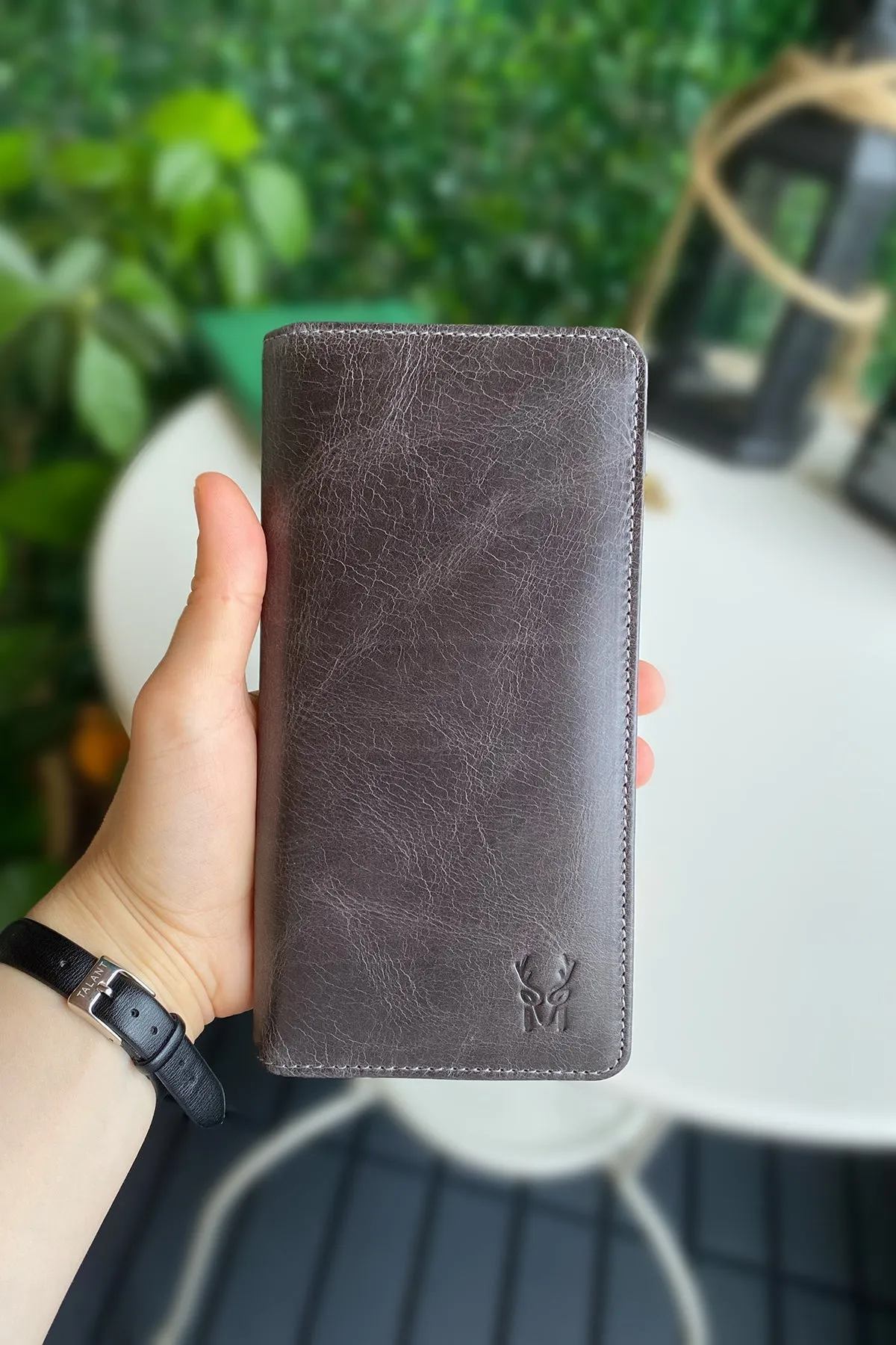 Boston - Genuine Leather Wallet with Phone Socket and Kangaroo Compartment