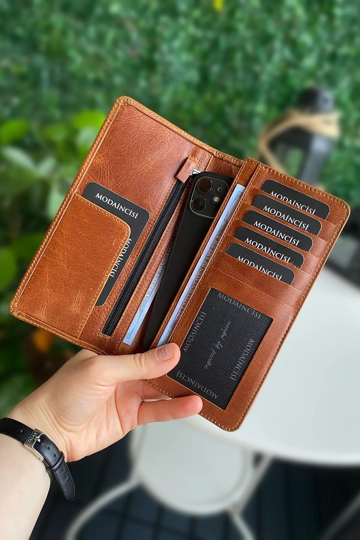 Boston - Genuine Leather Wallet with Phone Socket and Kangaroo Compartment