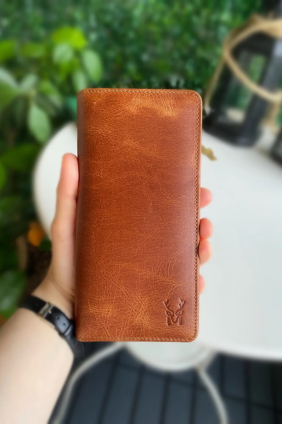 Boston - Genuine Leather Wallet with Phone Socket and Kangaroo Compartment