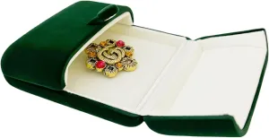 Classic Elegant Green Velvet Jewelry Case Premium Grade Material Storage Packaging Brooch Pin Gift Box
