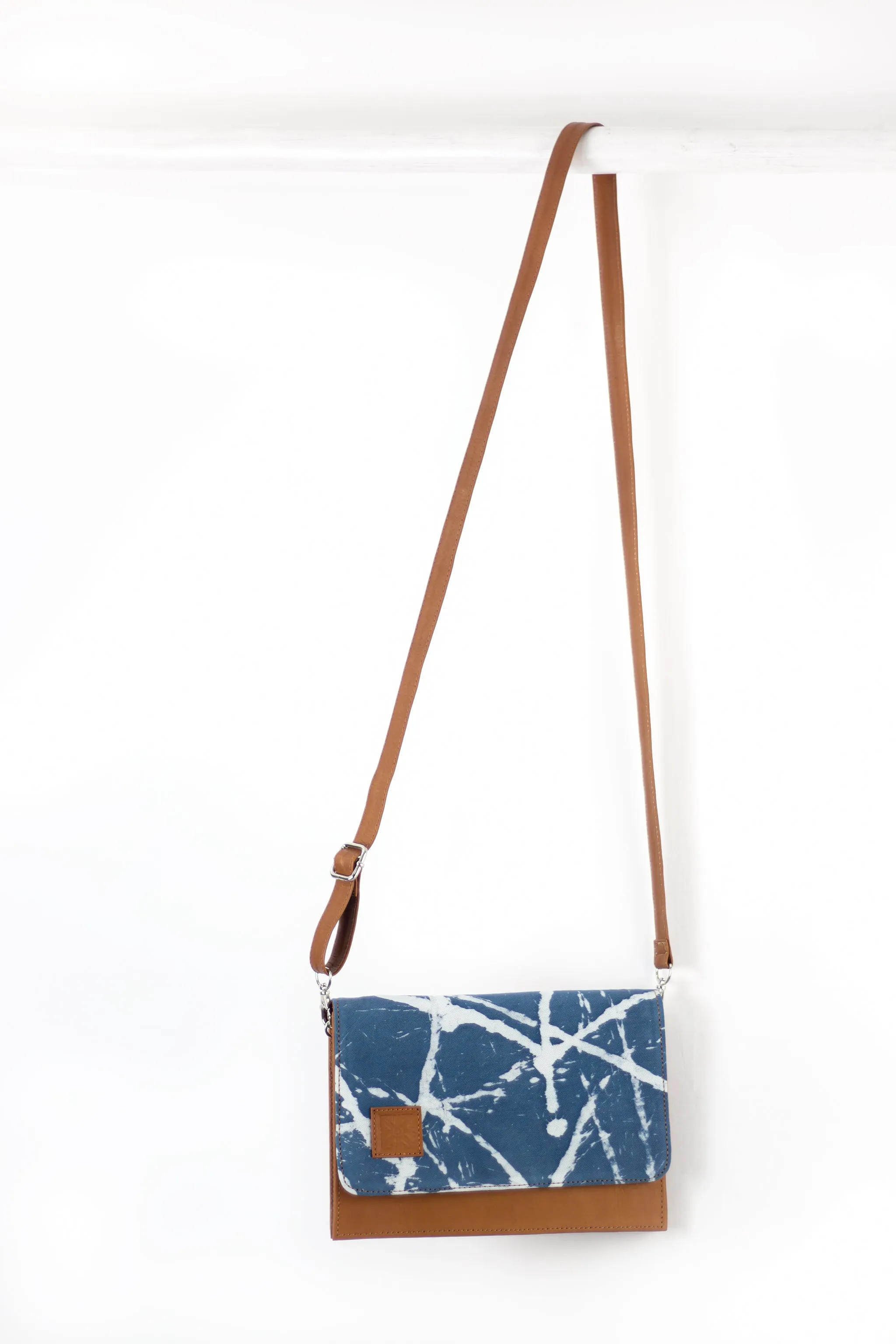 Clutch Purse - Cross Body - Collide