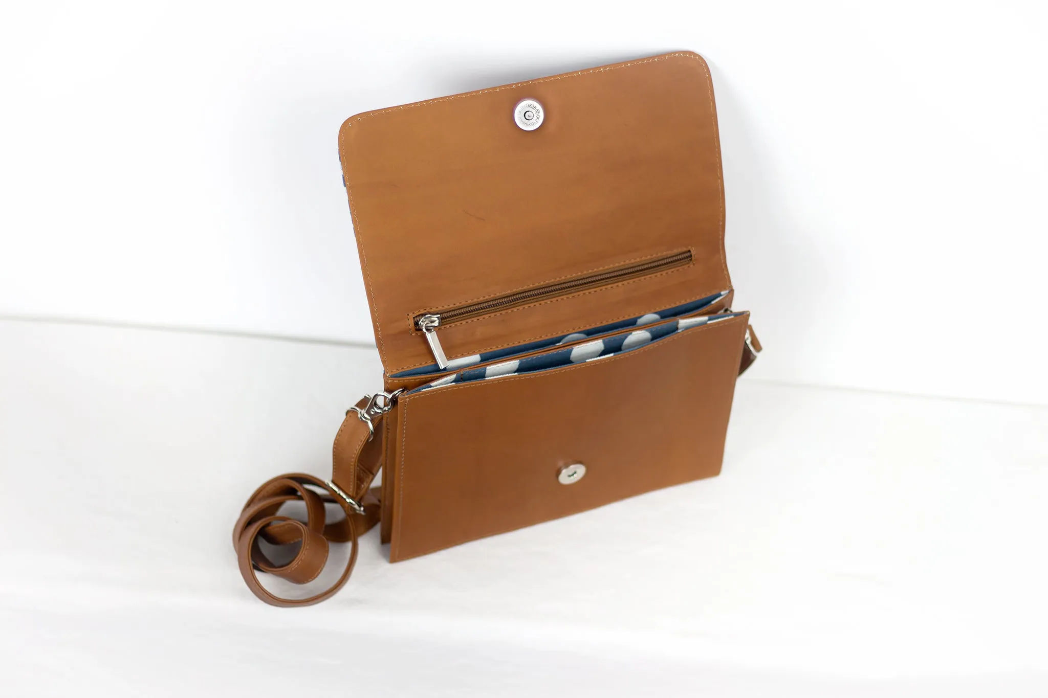Clutch Purse - Cross Body - Collide