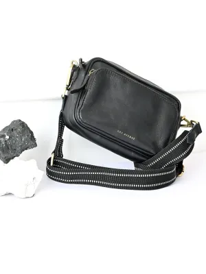 HARISSON  - LEATHER SLING BAG (Black)