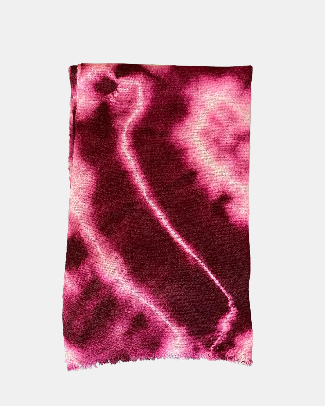 ILLUSION IN MAROON
