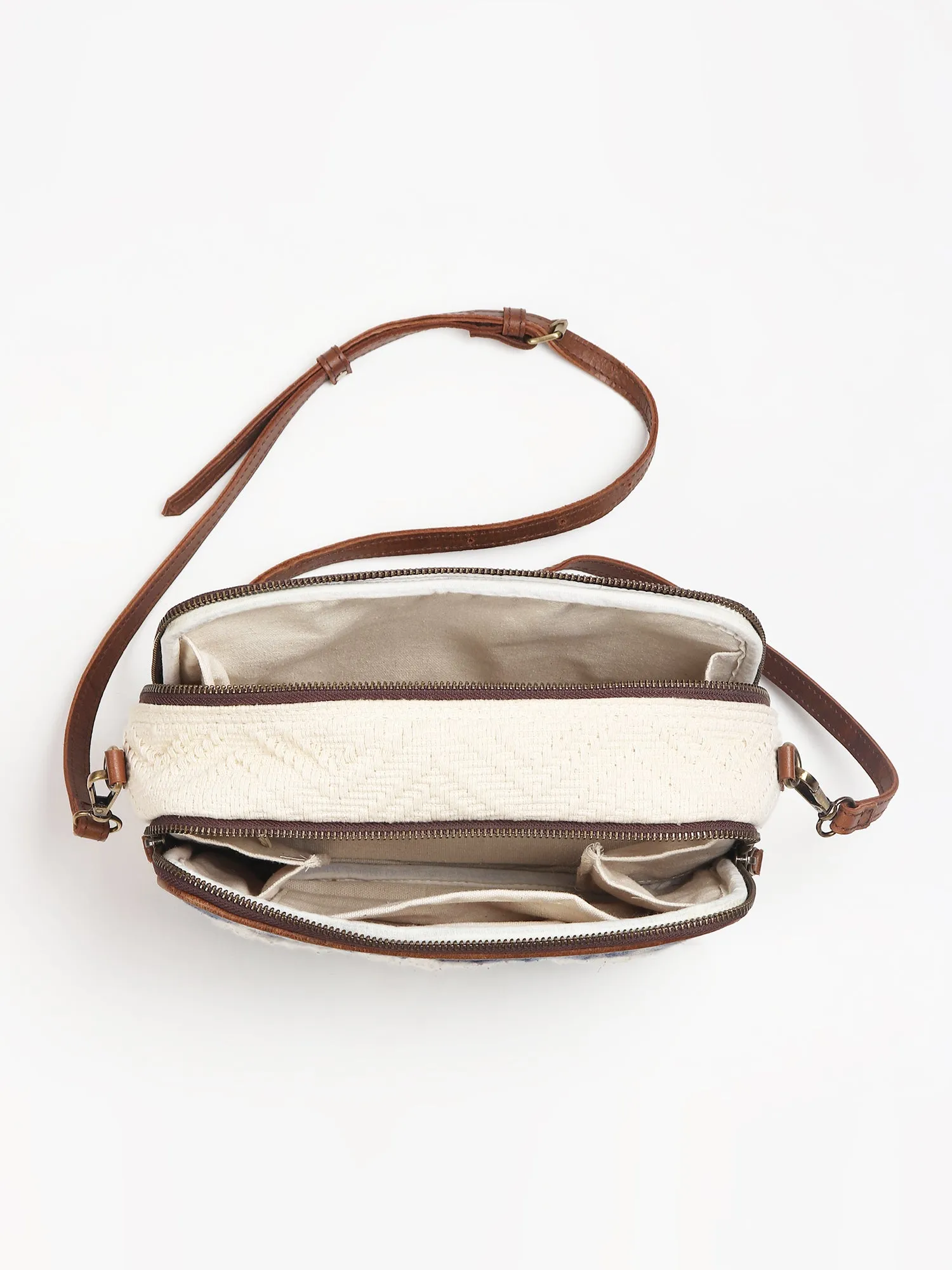 LUIGINA - COTTON & LEATHER  SLING BAG