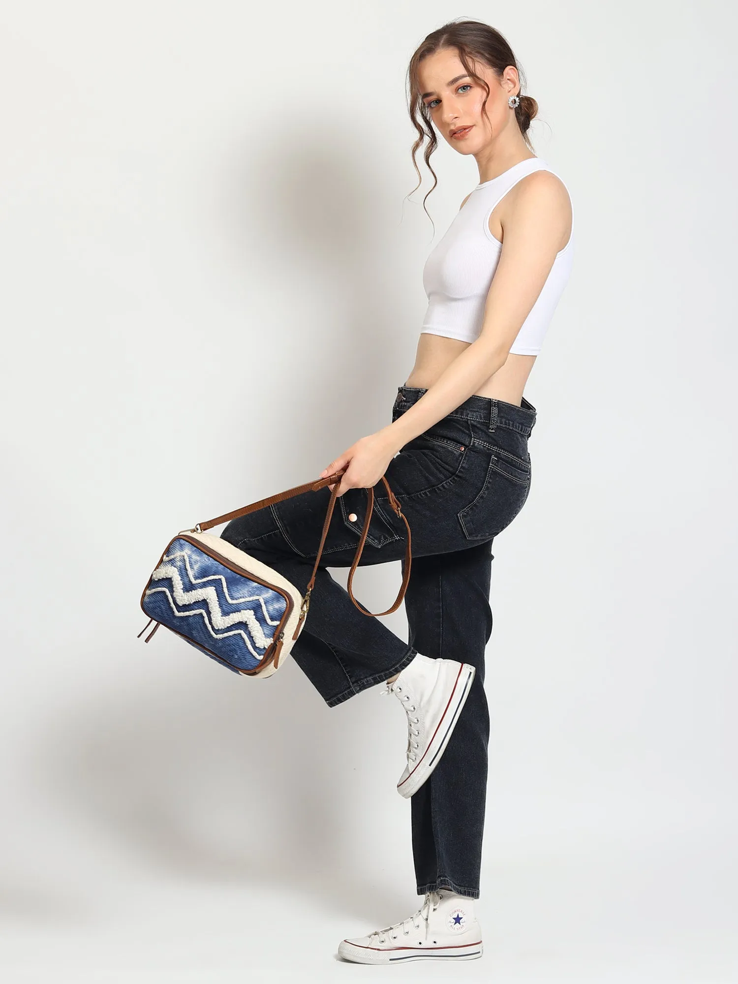 LUIGINA - COTTON & LEATHER  SLING BAG