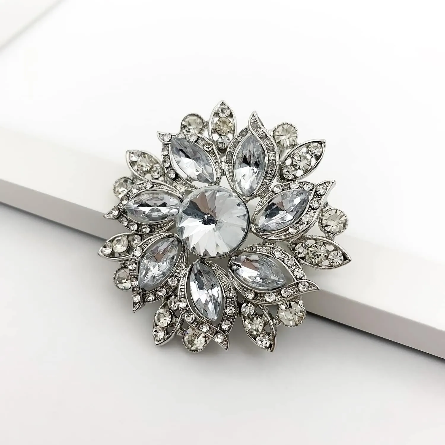 XGALBLA Women's Austrian Crystal Elegant Flower Leaf Bridal Corsage Brooch Pin